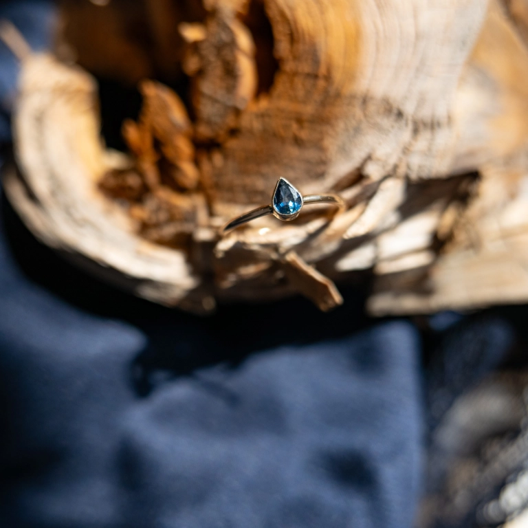 SAPPHIRE RING (1)